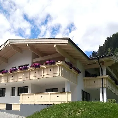 公寓 In Milders With Stubai Supercard *